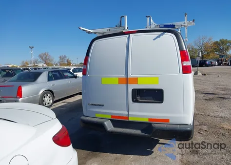 2019 Chevrolet Express 2500 Work Van from USA, damaged, VIN 1GCWGAFP4K1242867